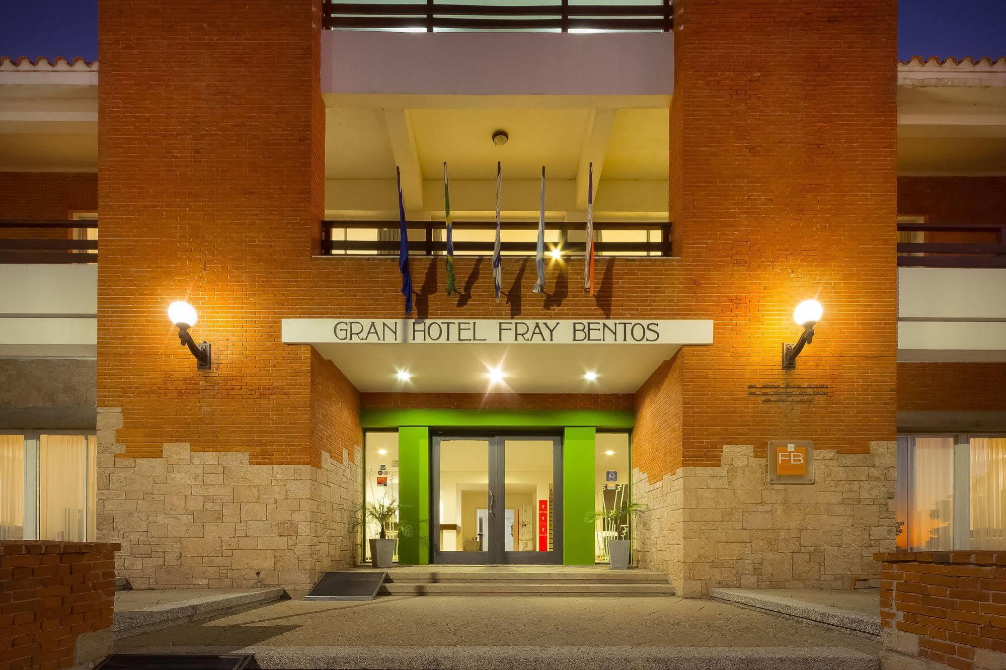 Gran Hotel Fray Bentos Exterior foto